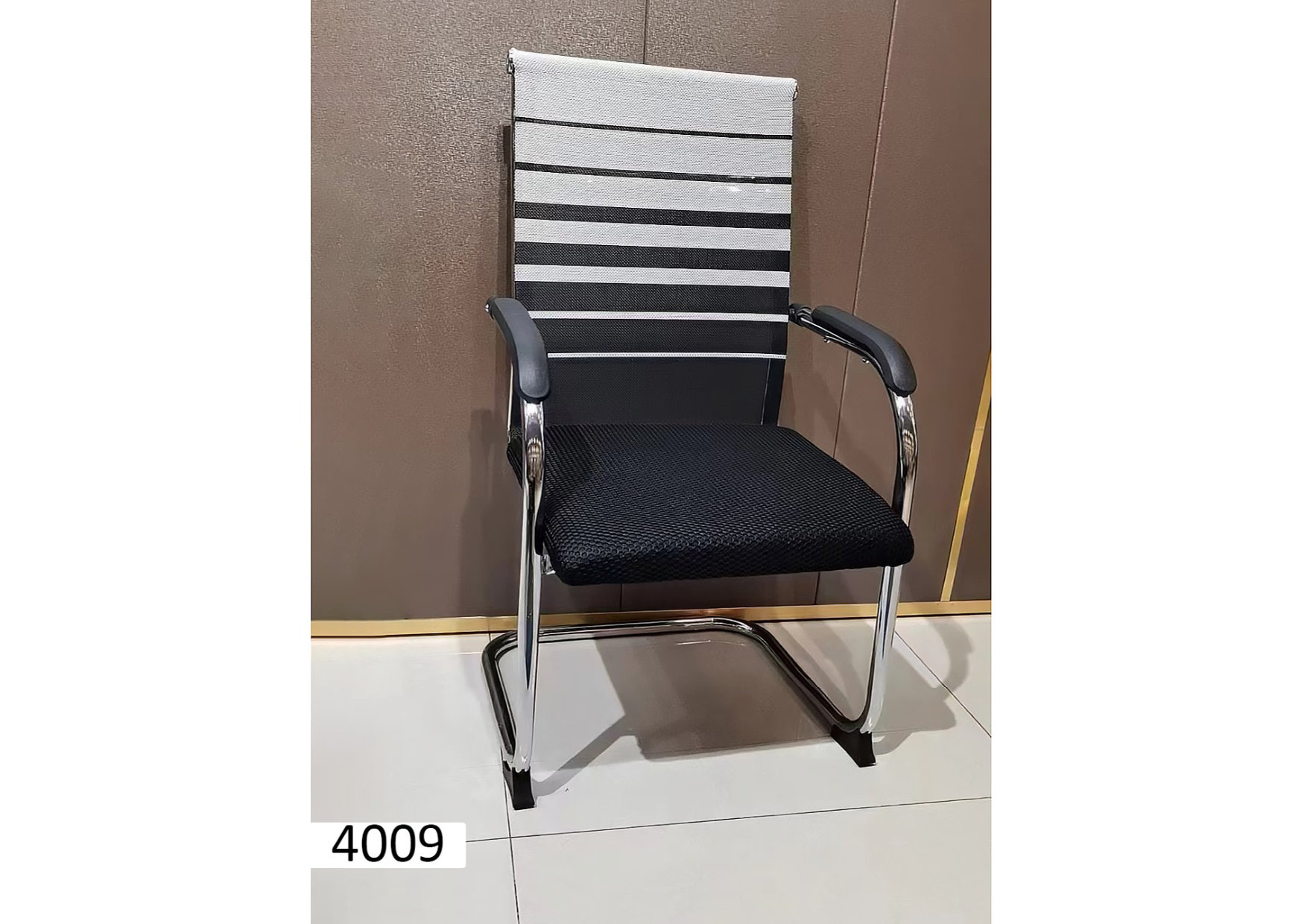 Modèle 4009